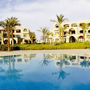 Jaz Neo Saraya Palms